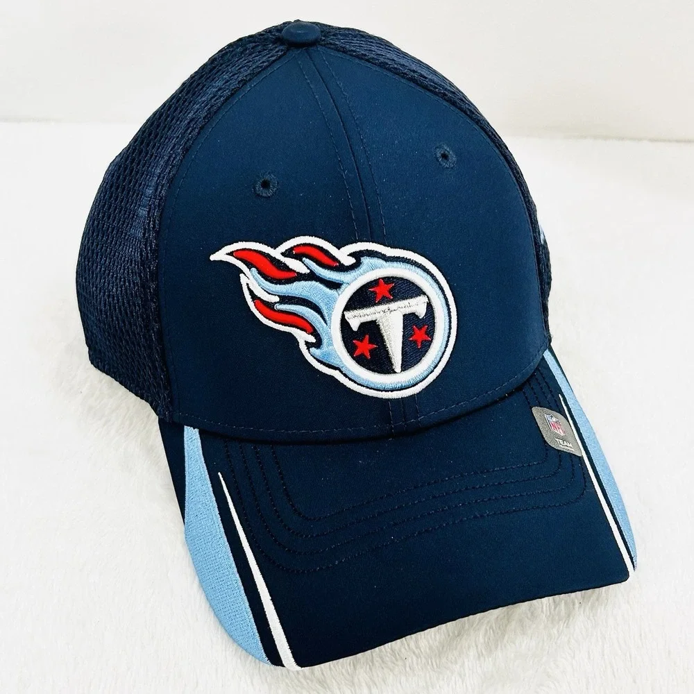 Tennessee Titans New Era Linear 39THIRTY Stretch Flex‎ Hat Cap M/L NFL Blue